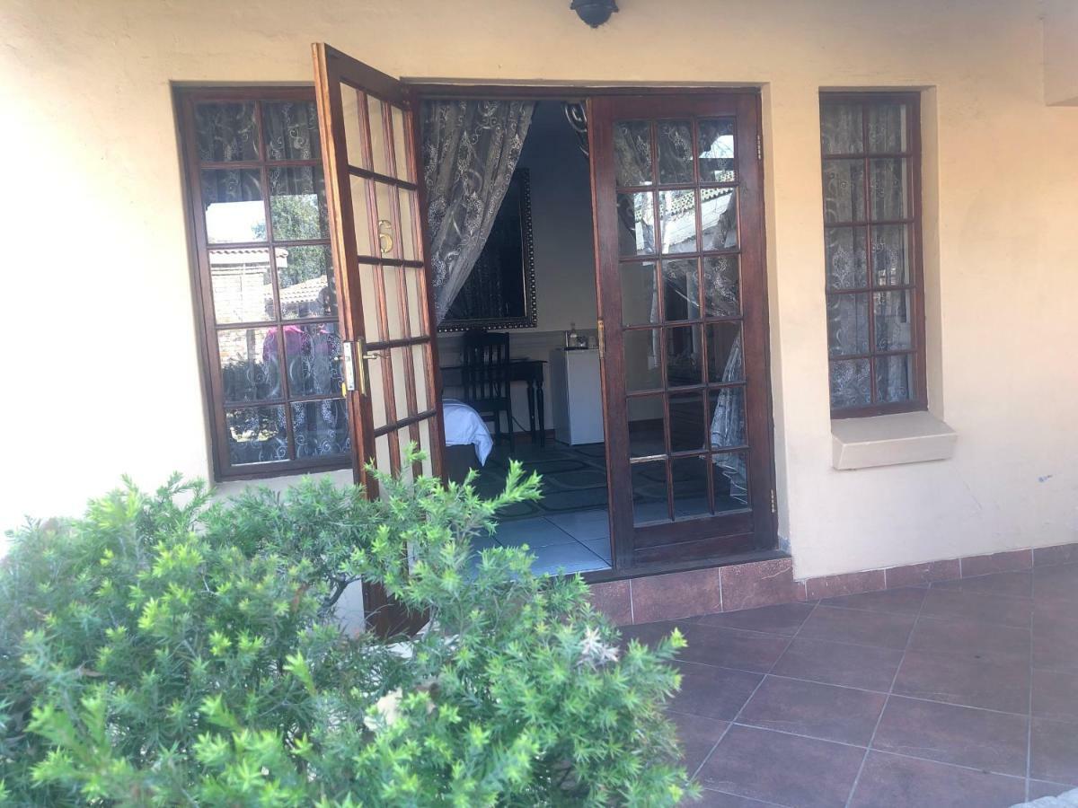 Sunrise Boutique Hotel Witbank Zewnętrze zdjęcie